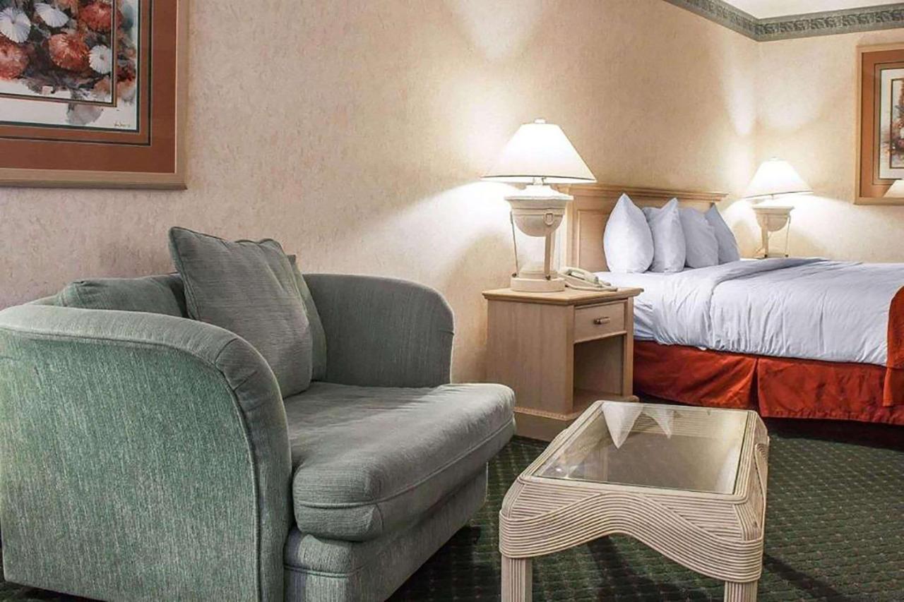 Hotel Baymont By Wyndham Safford Exteriér fotografie